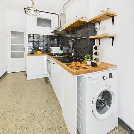 Cosy Kasprowicza In By Renters דירה *