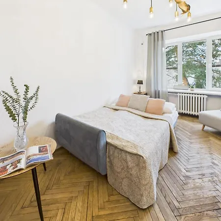 Cosy Kasprowicza In By Renters *