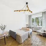 Cosy Kasprowicza In By Renters